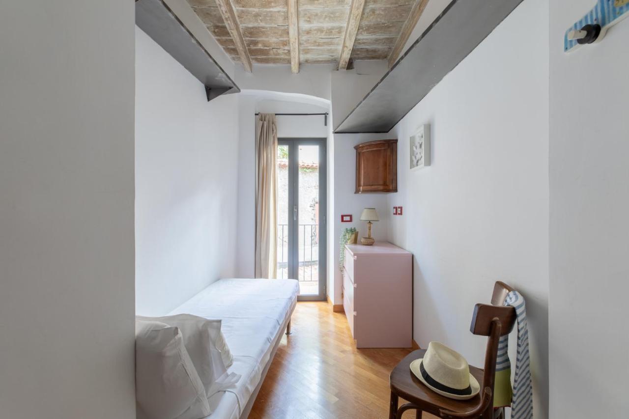 Iflat Colorful And Wood Near The Synagogue Apartment Rome Exterior photo